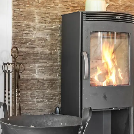 Linningvej Nyaraló *