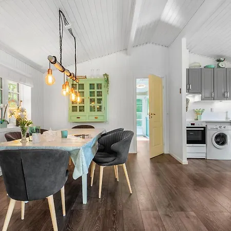 Nyaraló Linningvej *